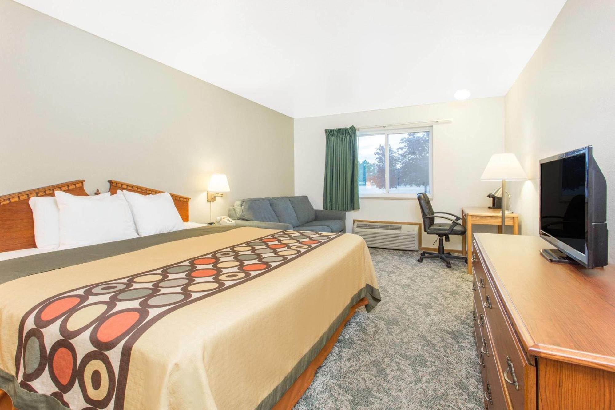 Super 8 By Wyndham Escanaba Eksteriør billede