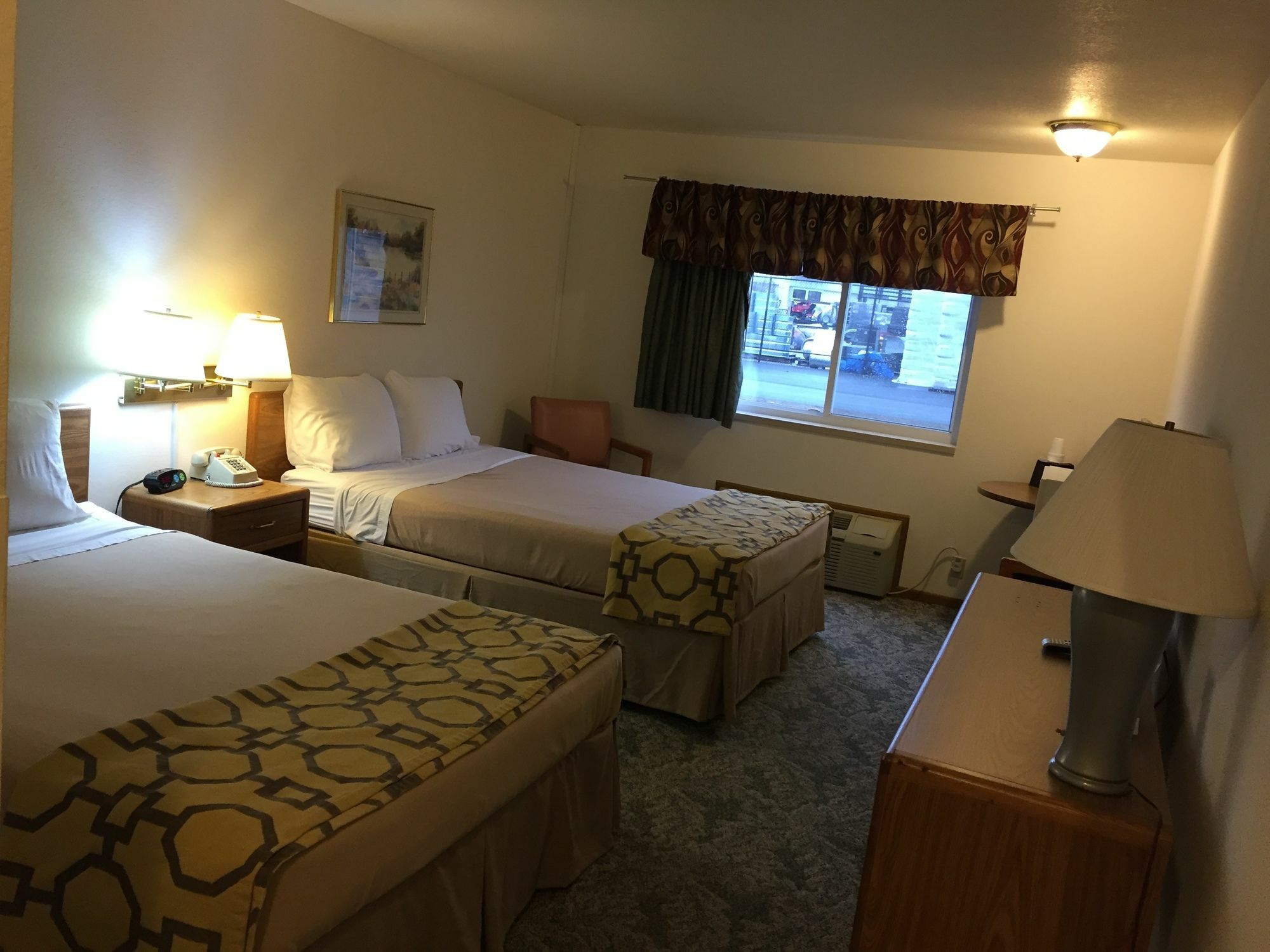 Super 8 By Wyndham Escanaba Eksteriør billede